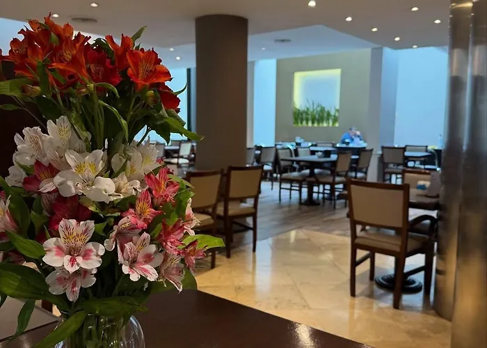 Urquiza Apart & Suites